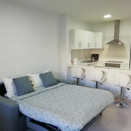 Apartment Avenida Deluxe *